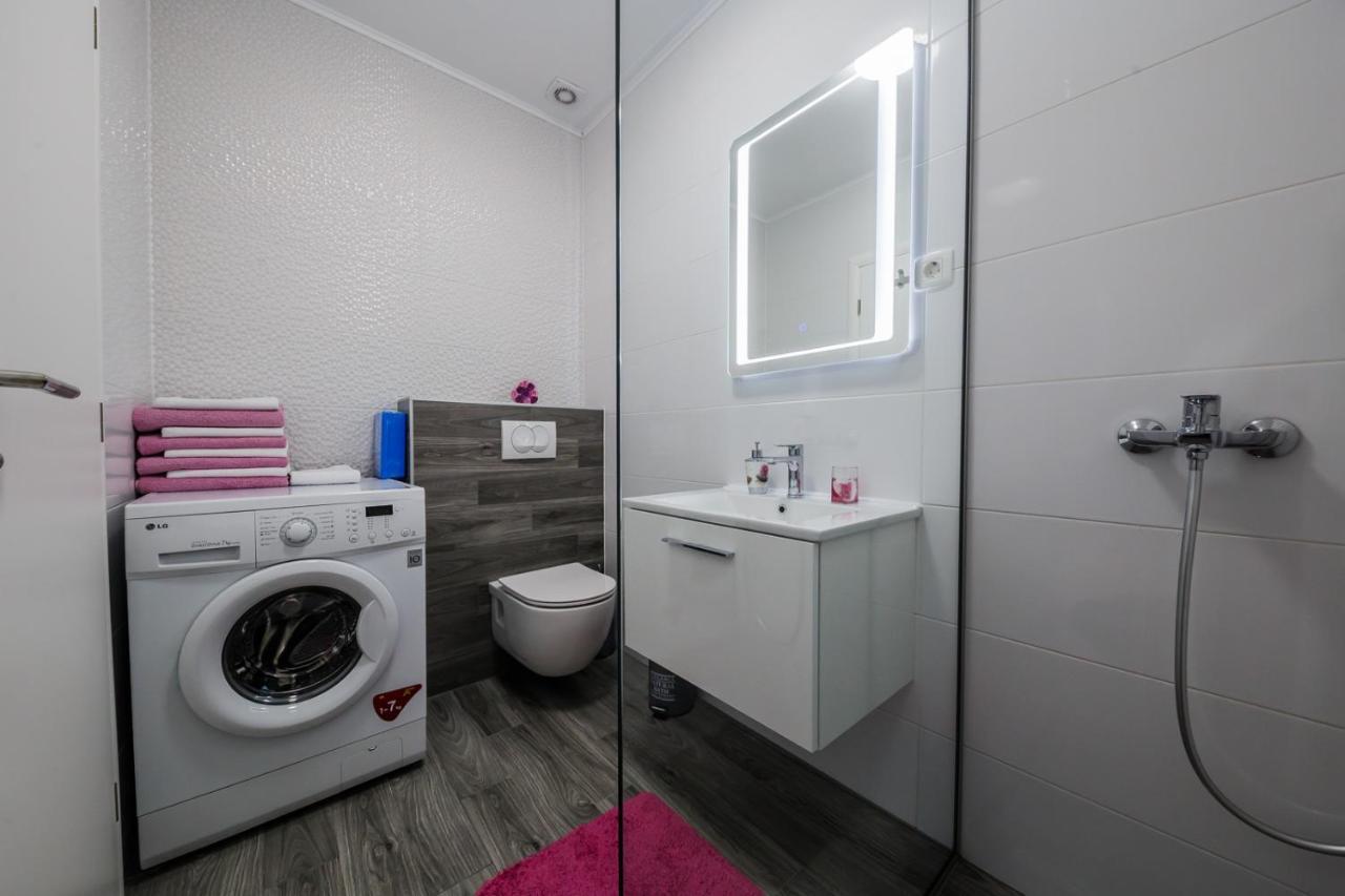 Lovely Apartments Kaštela Екстериор снимка